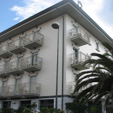 Hotel Smeraldo Lido di Camaiore Exterior foto